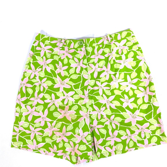 Lilly Pulitzer Pants - Lilly Pulitzer Pink & Green Lily Print Shorts Size 10
